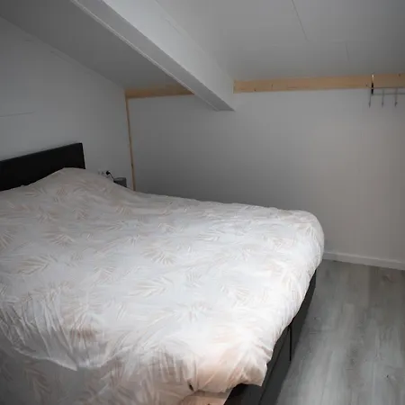 Spacious In Oirschot Near Forest